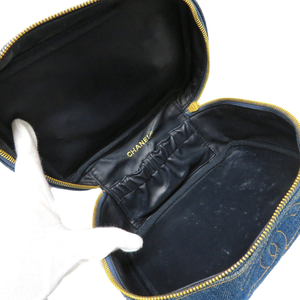 Chanel denim vanity bag - Picture 7 of 11
